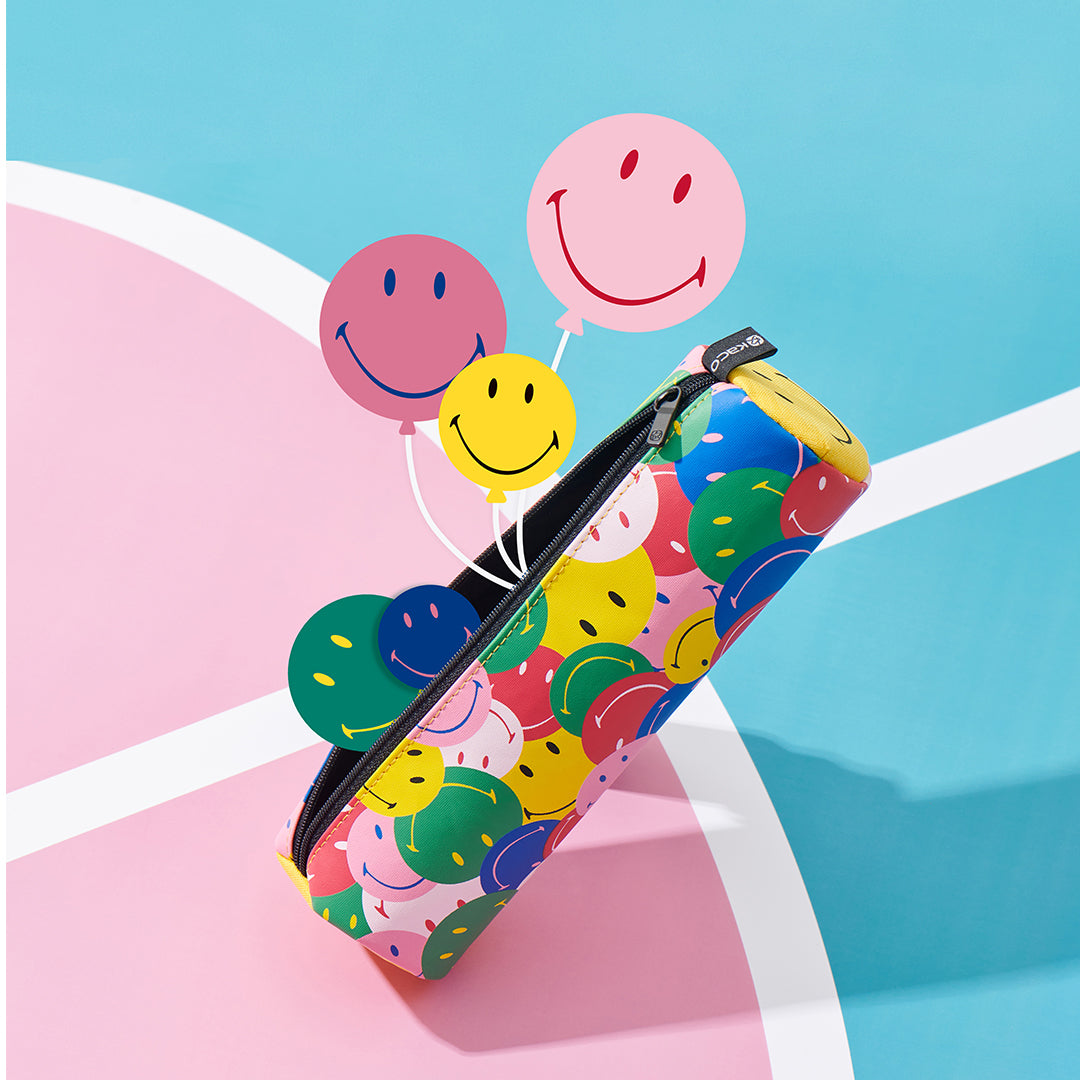 SmileyWorld Cylinder Pen Case