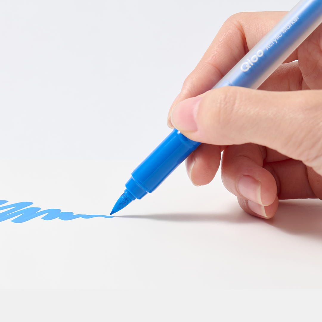 Qioo Acrylic Marker Set